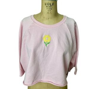 BP. Pink Cropped Sweatshirt with Embroidered Flower size L nwt